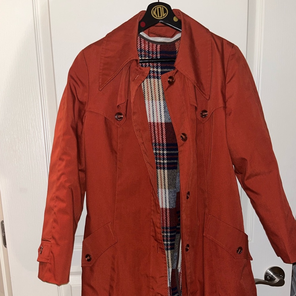 Peacoat/ trench coat